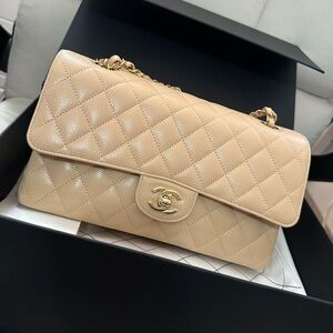 Chanel Medium Caviar Classic Double Flap